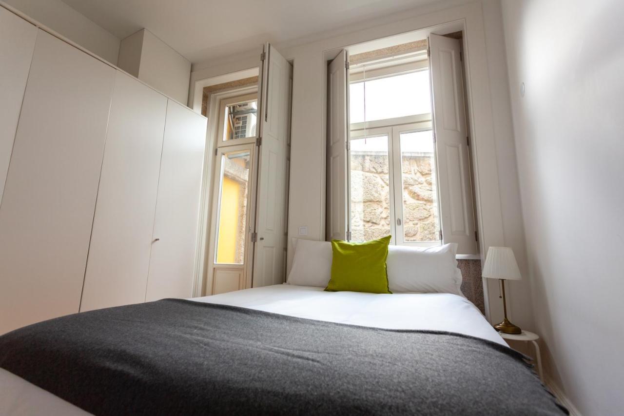 Oporto Invite S. Bento Studios Apartments Bagian luar foto