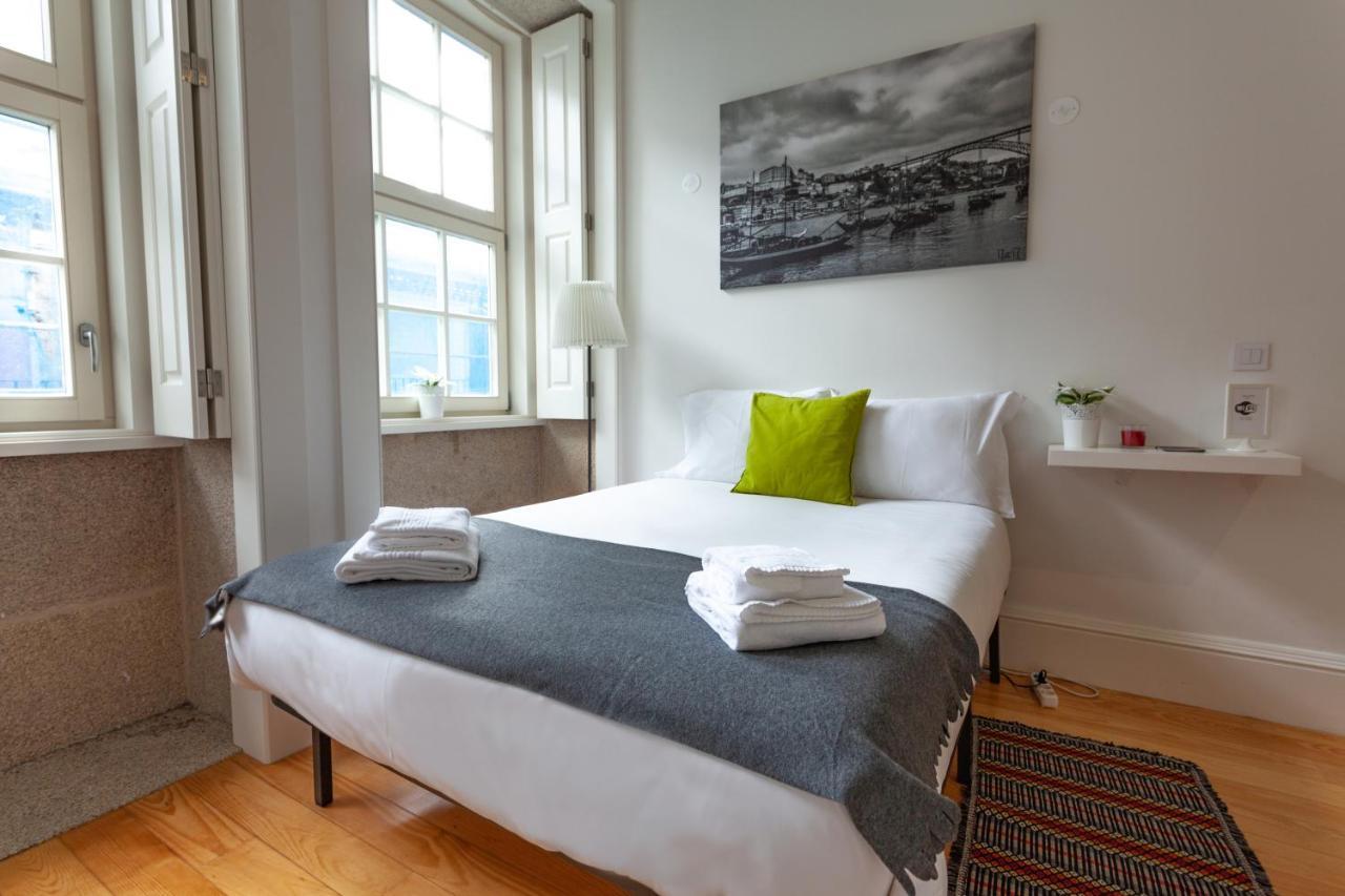 Oporto Invite S. Bento Studios Apartments Bagian luar foto